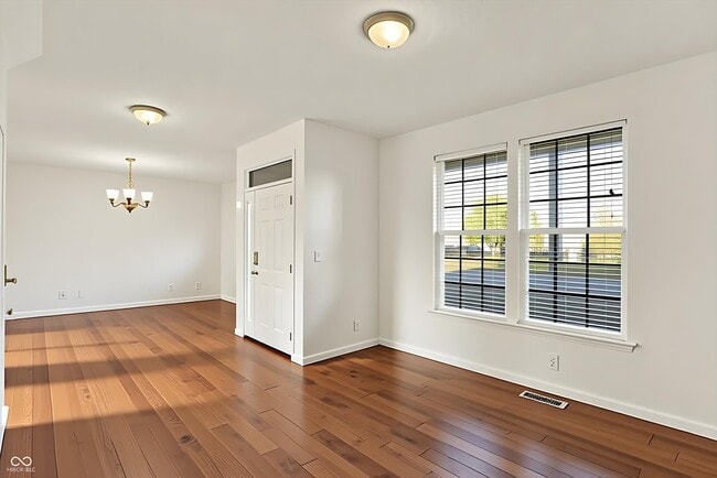 Photo - 2161 Silver Rose Dr