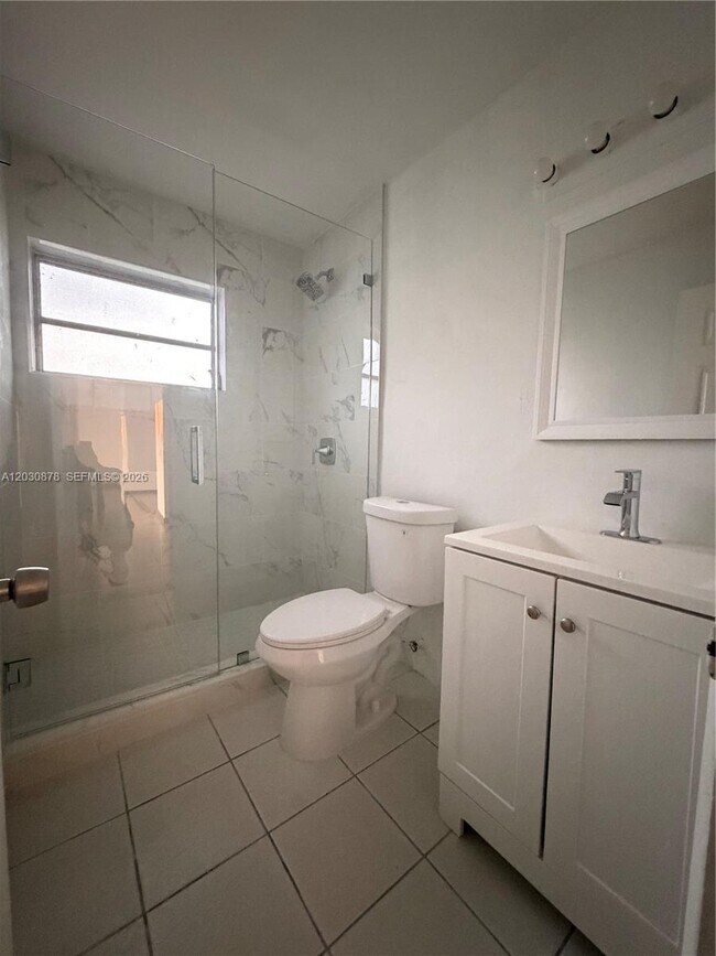 7250 SW 94th Pl Unit B8