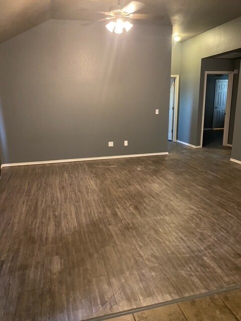 Photo - 925 Switzerland Ave