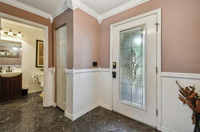 Photo - 18907 Randall Pl