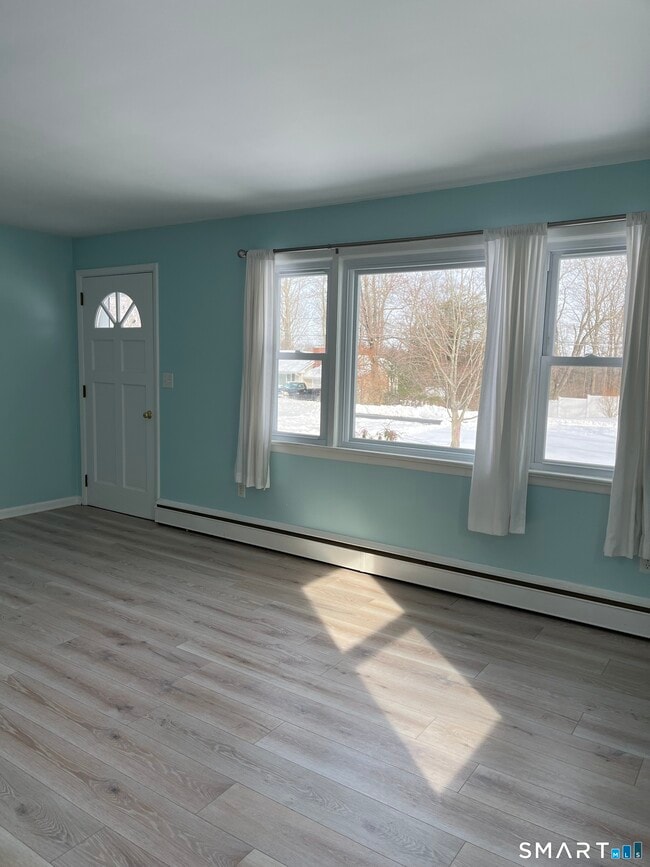 Photo - 73 Soundview Rd