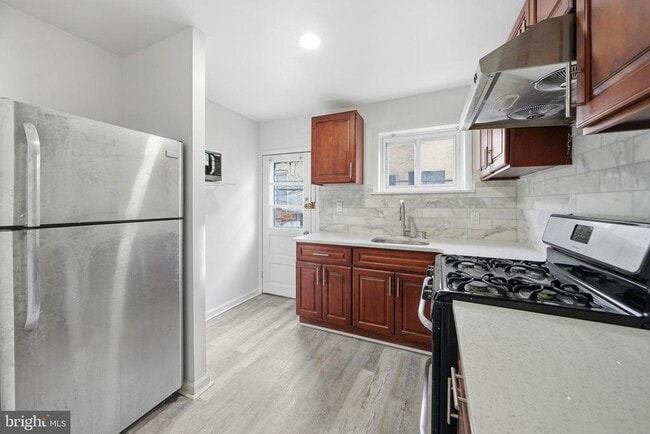 Photo - 1625 S Marston St