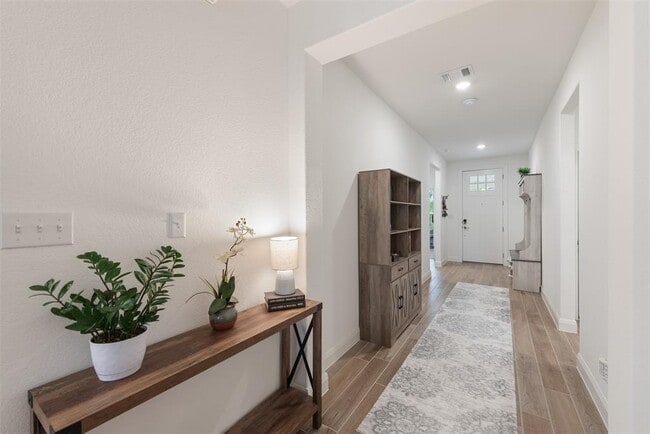 Photo - 238 Barnhill Lp