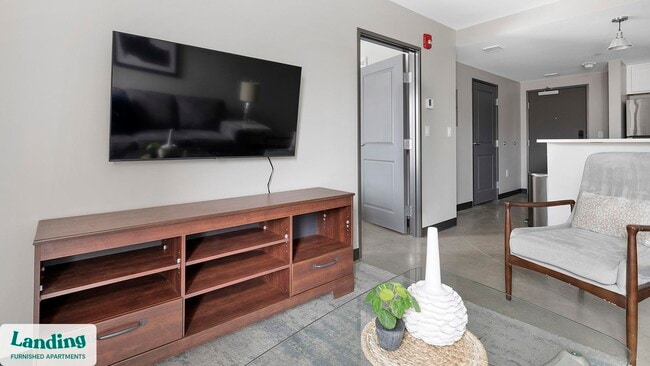 Photo - 2021 10th Ave S Unidad 701.1402913