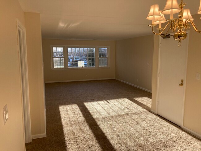 Photo - 167 Heritage Hill Rd Unidad D