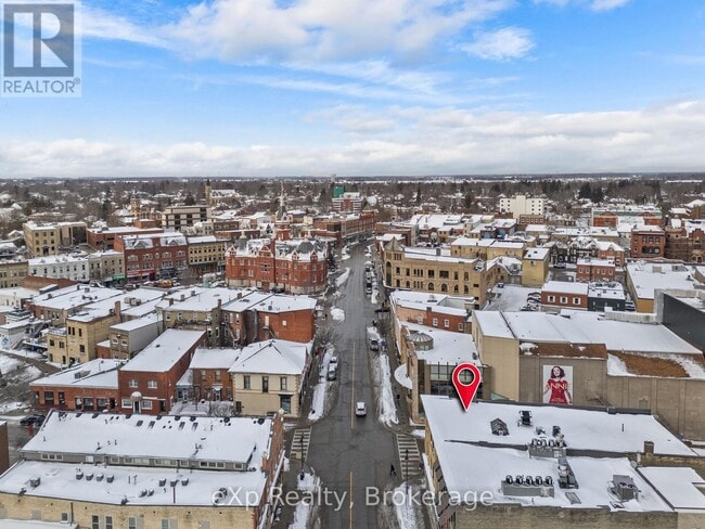 Photo - 109 Downie St Unité 2