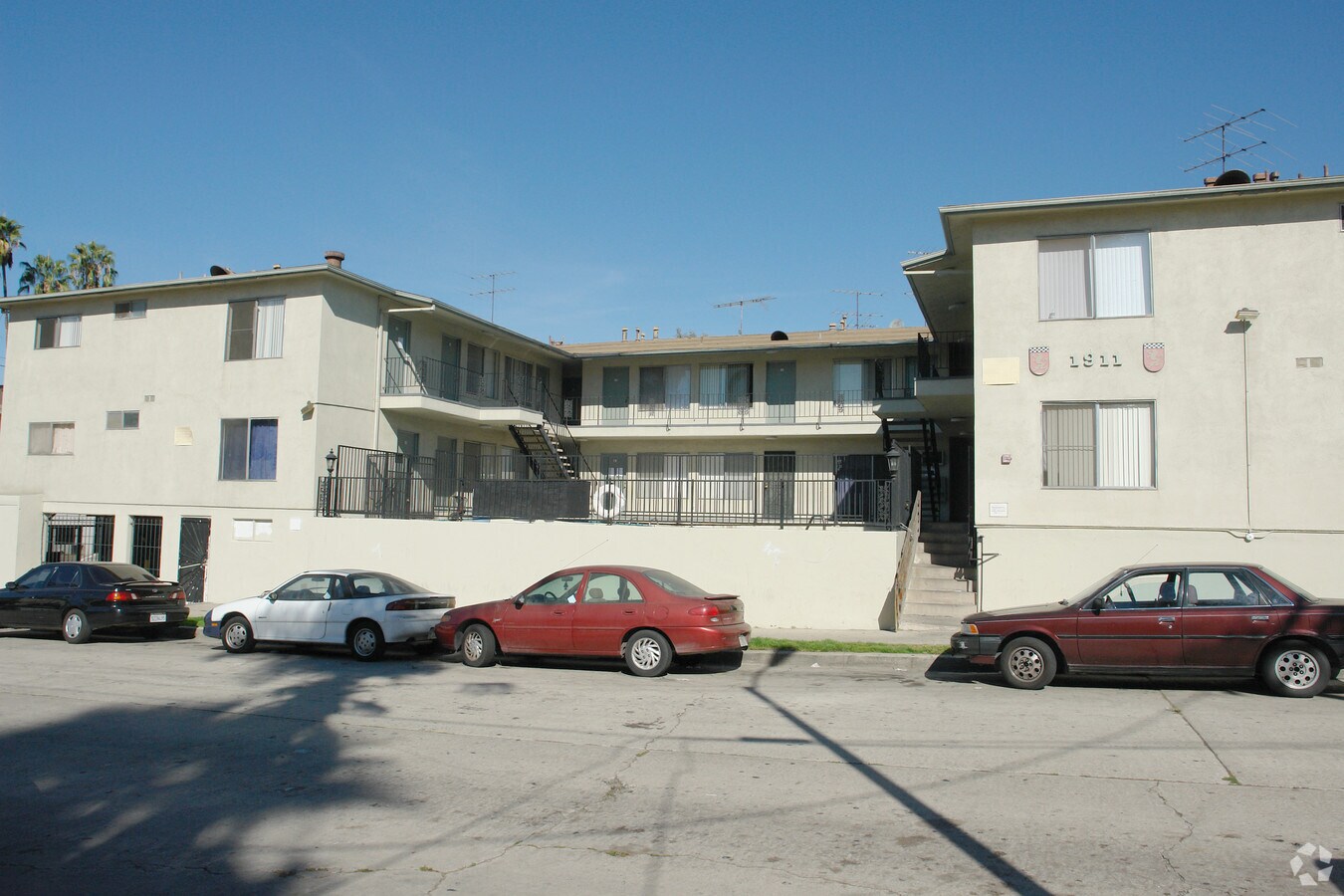 Heather House Apartments - Heather House Apartments