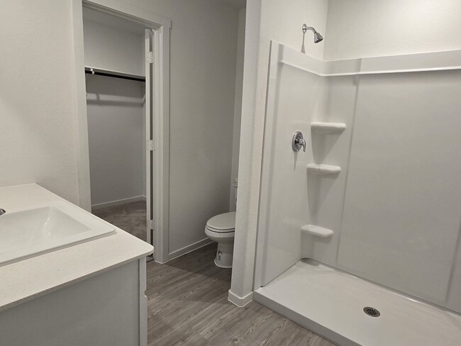 Photo - 1305 Salton Ln