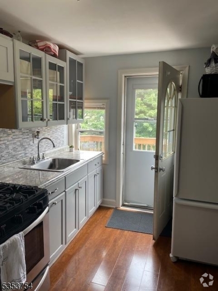 Building Photo - 153 Valley Rd Rental