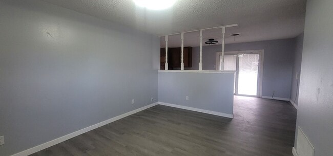 Photo - 3102 Magnolia St