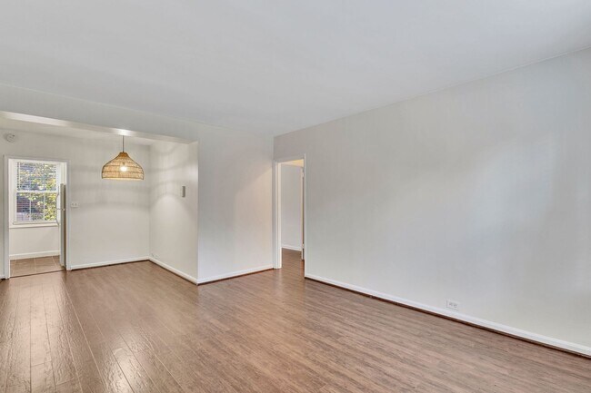 Photo - Spacious Corner unit 1 BR 1 BA