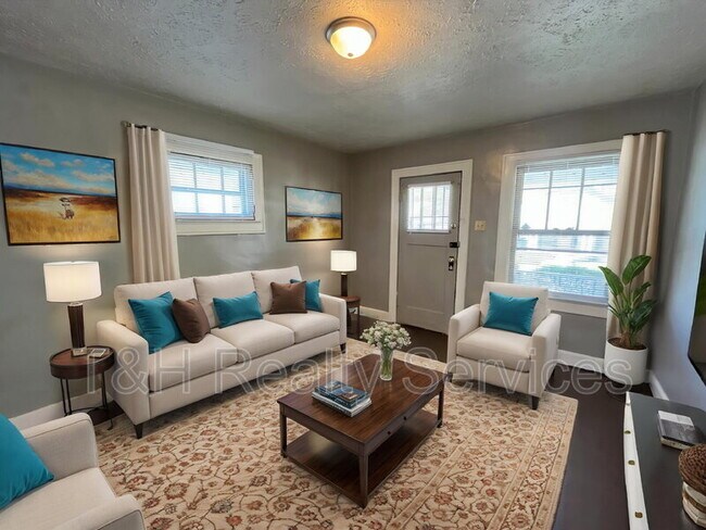 Photo - 941 N Drexel Ave