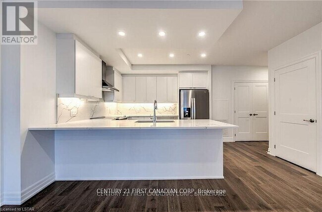 Photo - 460 Callaway Rd Unit 609