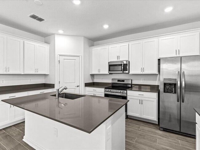 Photo - 2952 Armstrong Ave