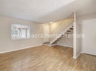 Photo - Nicely Updated 3bd/1.5ba Duplex near Power Inn & Gerber Rd