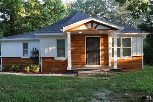 Building Photo - 2040 Penelope St NW Rental