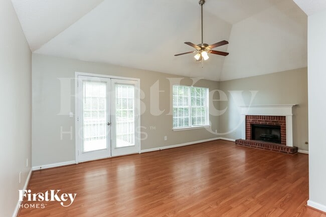 Photo - 721 Peteywood Dr