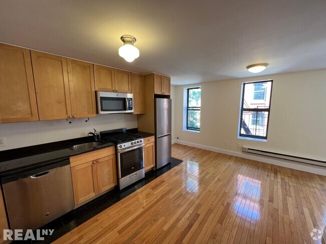 Building Photo - 273 Mott St Unit 4F Rental