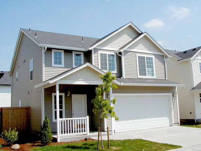 Building Photo - Spacious 4 Bedroom Home w/ Upstairs Laundry & Fully Fenced Yard!