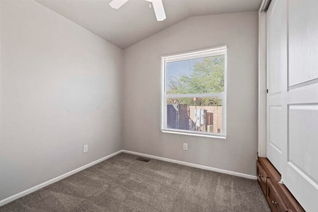 Building Photo - 38 W Prince Rd Rental