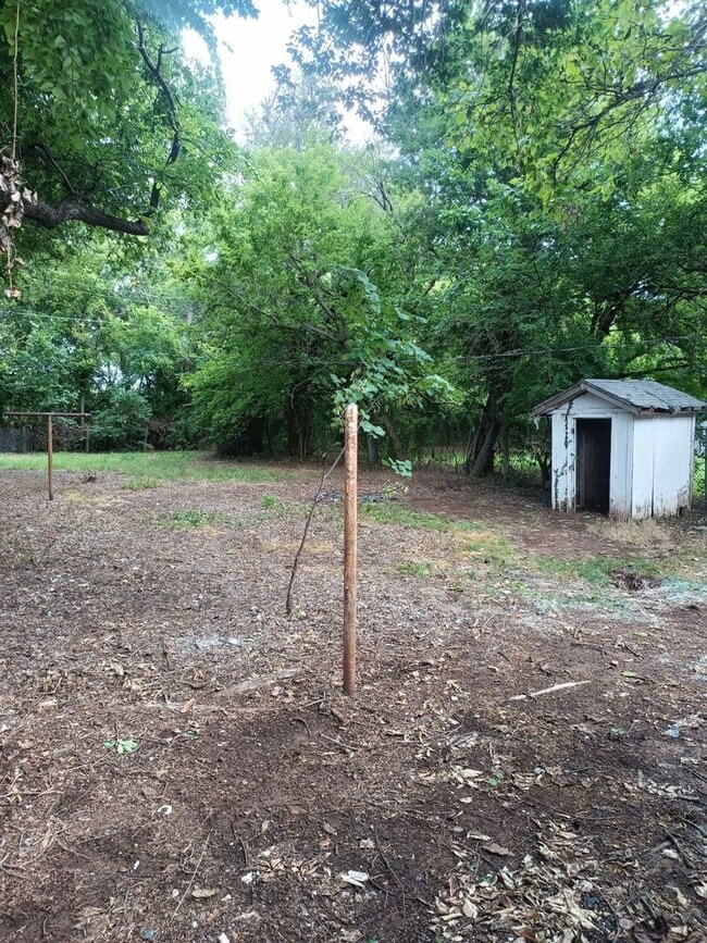 Photo - Newly Remodeled 3 Bed / 1 Bath Home with Large Backyard – All Electric!