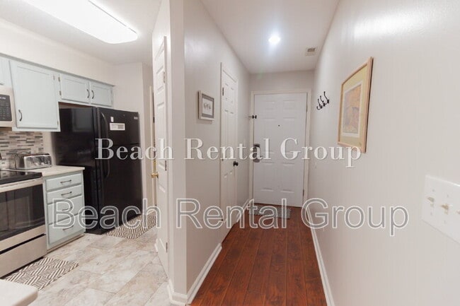 Photo - 4109 Pinehurst Cir Unit EE-15