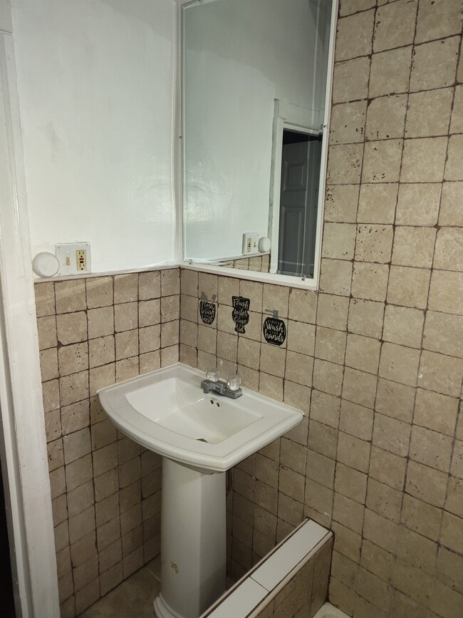 Photo - 4320 N Darien St