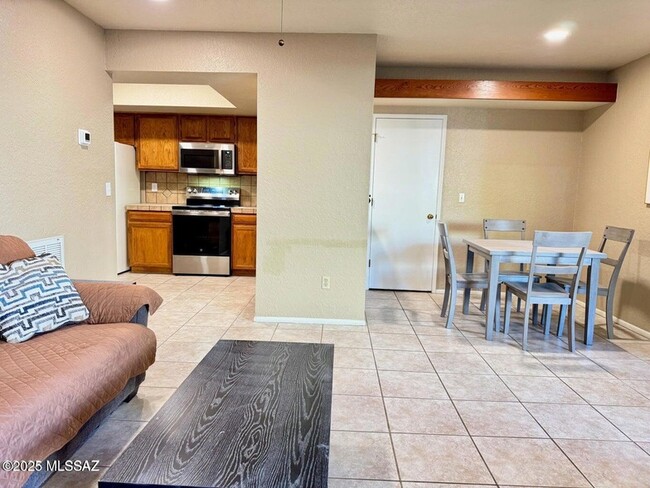 Photo - 4281 N River Grove Cir