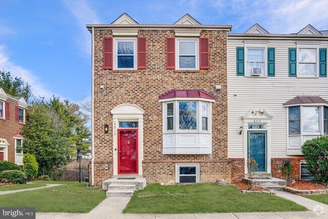 Building Photo - 8213 Roxbury Dr Rental