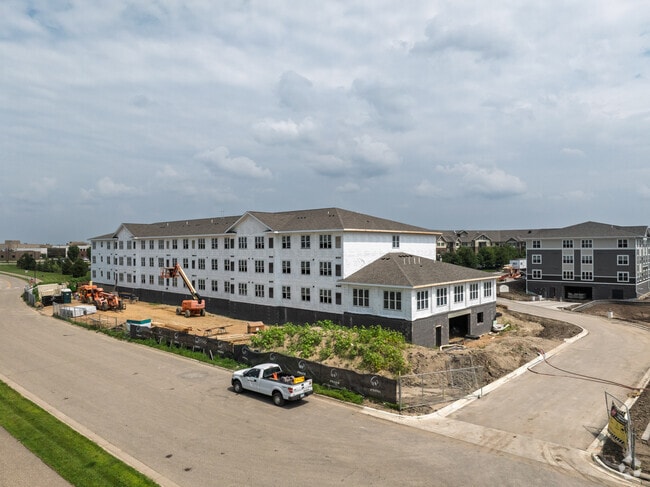 Building Photo - Carver Oaks