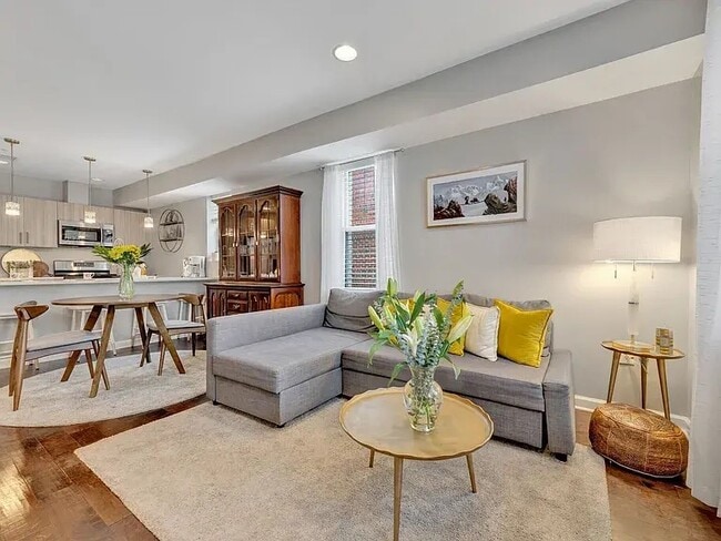 Photo - 1346 Nicholson St NW Unit #102