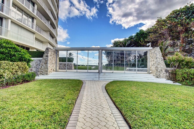 Building Photo - 2780 S Ocean Blvd Unit 210 Rental