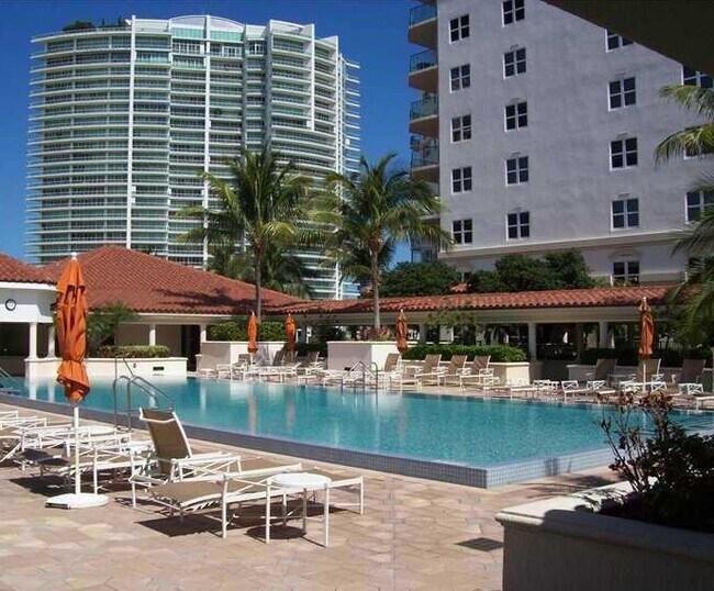 Photo - 19900 E Country Club Dr