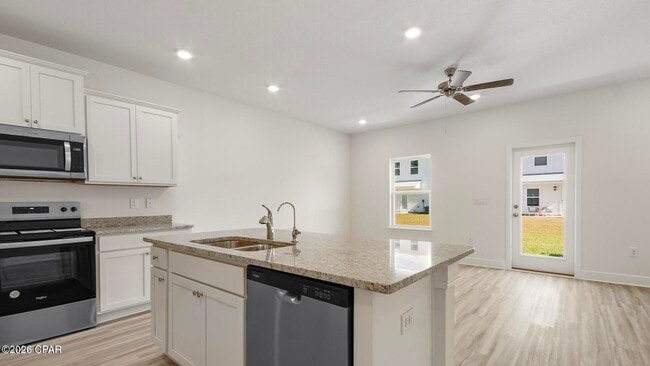 Photo - 187 Ellery Ln