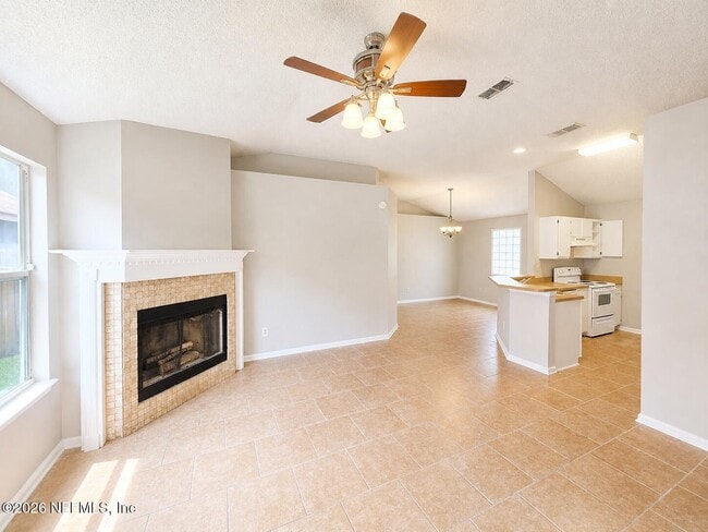 Photo - 1281 Independence Dr
