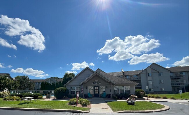 Photo - Stone Creek Apartments