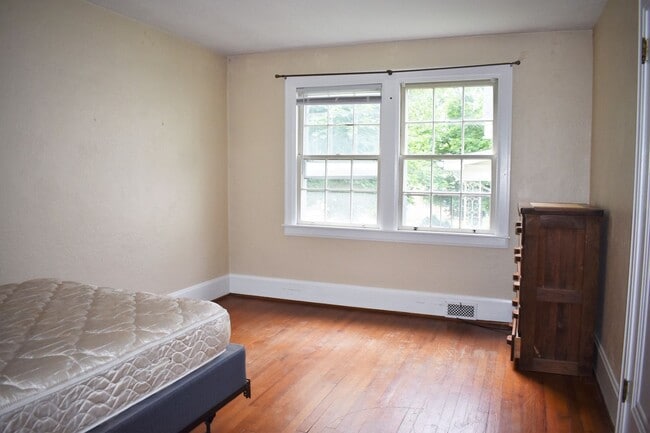 Photo - 716-718 Wayne Unit 718 ADV