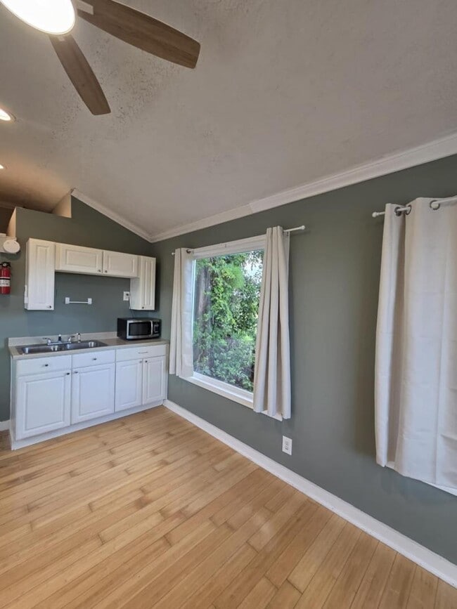 Photo - 7339 Manns Dr