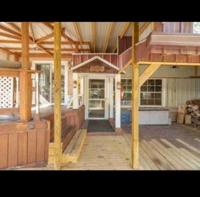 Photo - 2236 Regent St