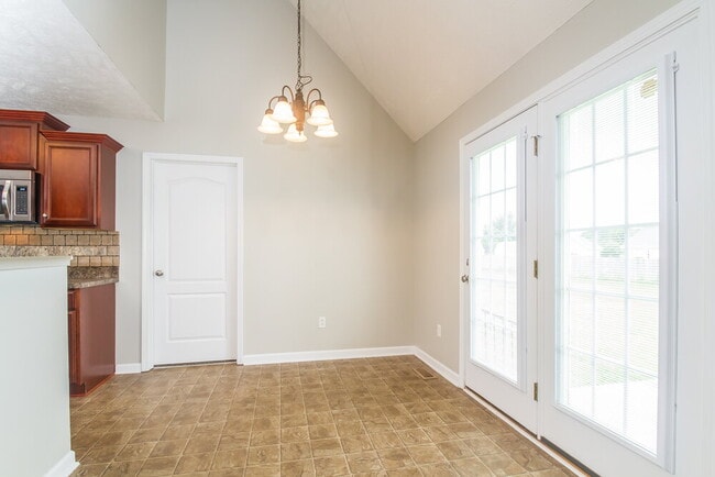 Photo - 5054 Betsy Ann Ave