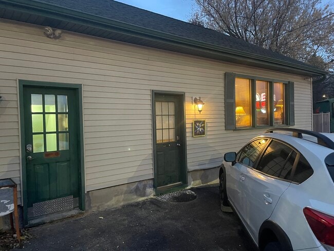 Photo - 304 N Rapids Rd Unit Apt #1A