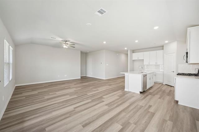 Photo - 160 Arcane St