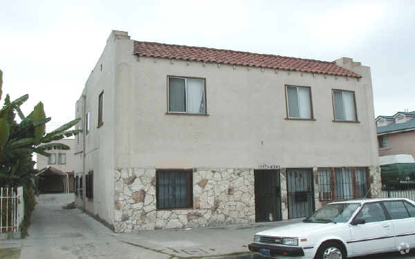 Building Photo - 424-426 W 108th St Rental