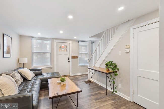 Photo - 3606 Miller St