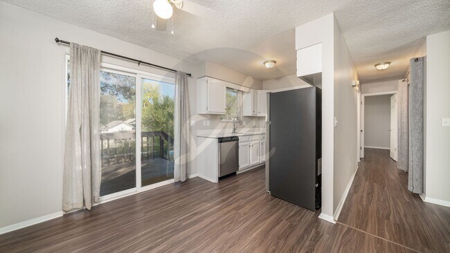 Photo - 720 Swope Ave Unit A