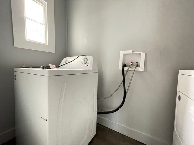 Photo - 421 Spruce St Unit 1