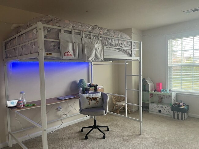 Photo - Beautiful 4 Bedroom Home in Spring Creek – Available June 1 – $3,500/mo