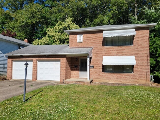 Building Photo - 1835 Cromwell Dr Unit 1835 Rental