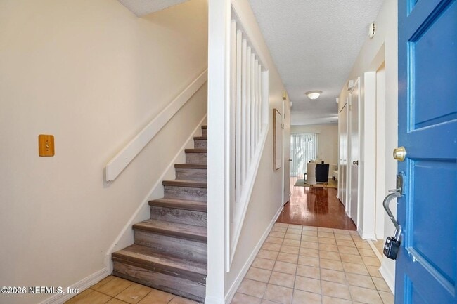 Photo - 12054 Cobblewood Ln N