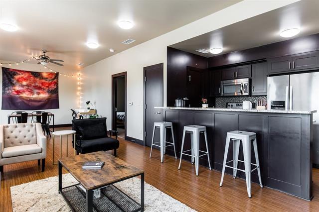 Photo - 1125 S Jennings Ave Unit 202